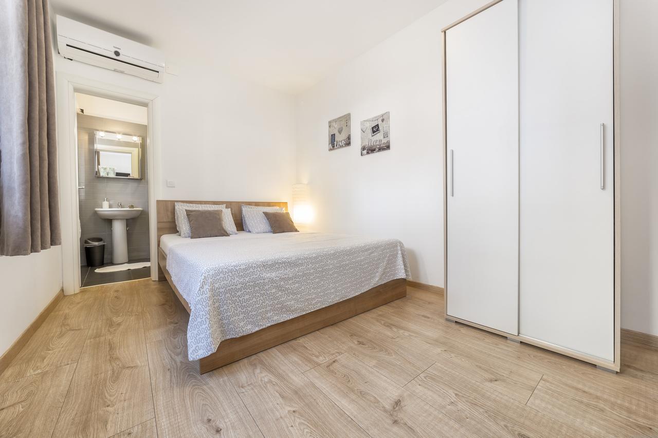 Apartments Tonka Centar Vodice Exterior photo